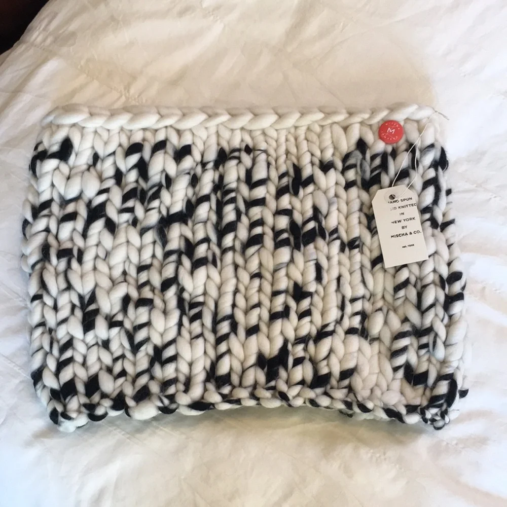 MISCHA LAMPERT WOMEN'S LARGE SNOOD SCARF